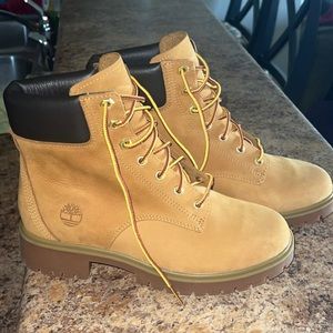 Timberland Boots size 6